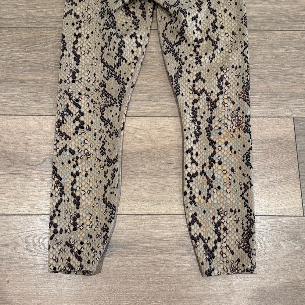 VARLEY Tan Mojave Snake Century High Waist 7/8 Legging Active Workout Size XS