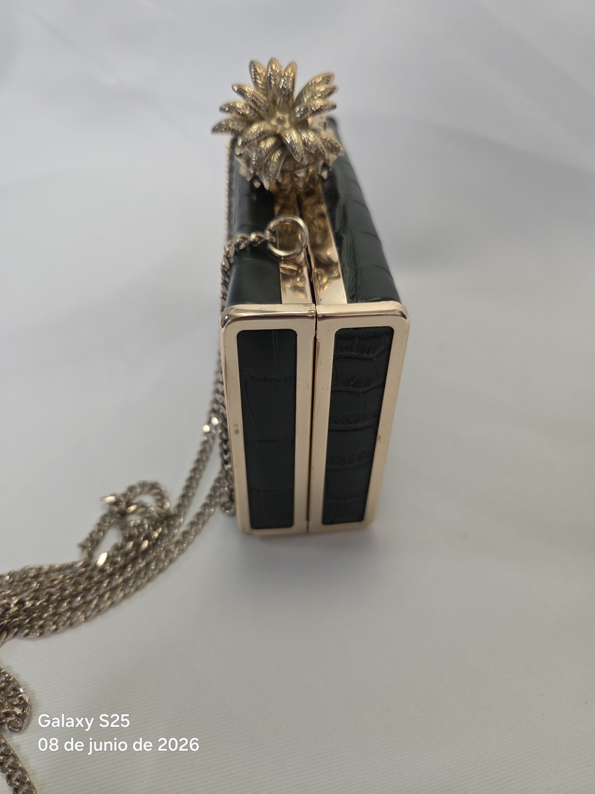 Zara Trafaluc Green Croc-Effect Box Clutch Gold Pineapple Clasp Chain