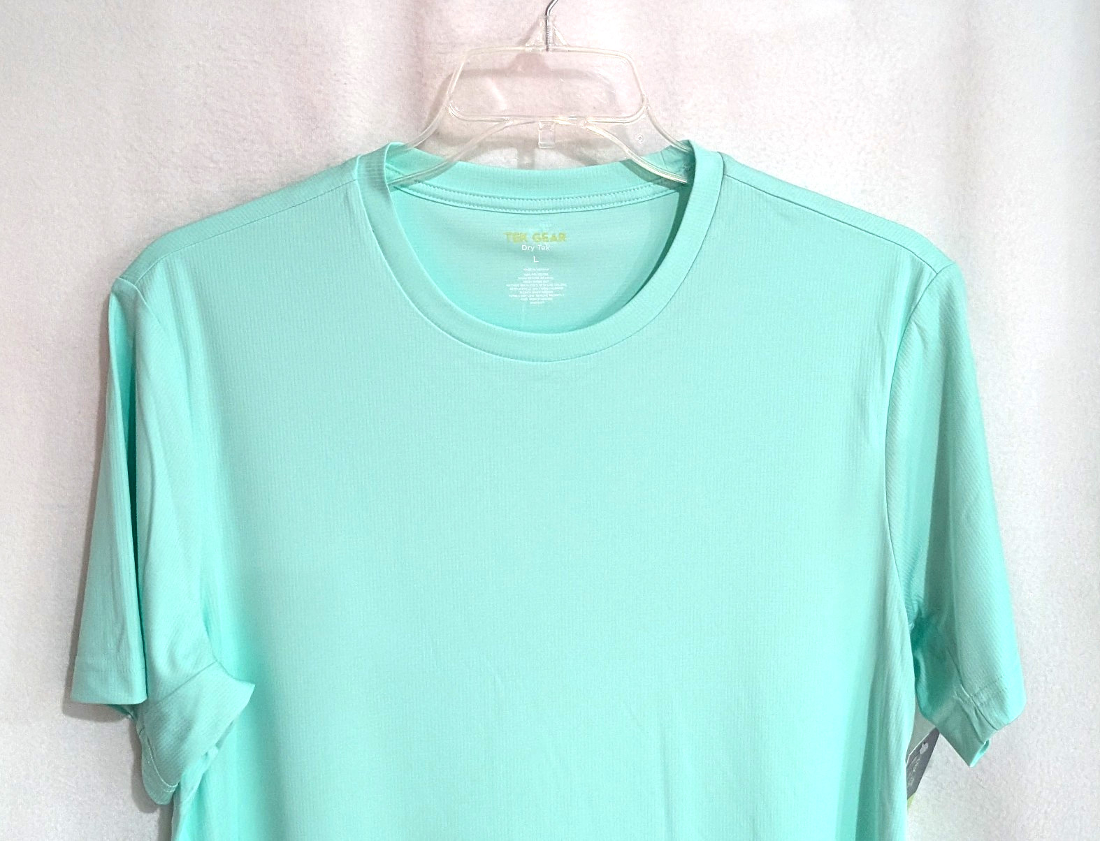 Tek Gear Men’s Behling Mint Grid Dry Tek Tee (MT01A001RS) Size L – NWT