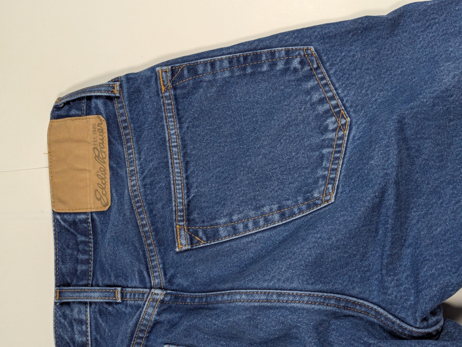 Eddie Bauer Mens Original Straight Fit Dark Wash Denim Jeans Size 31×32