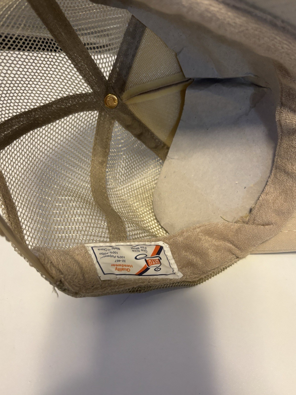 Farmer’s Chick Hat Rope SnapBack Mesh Back Tan NWOT Trucker