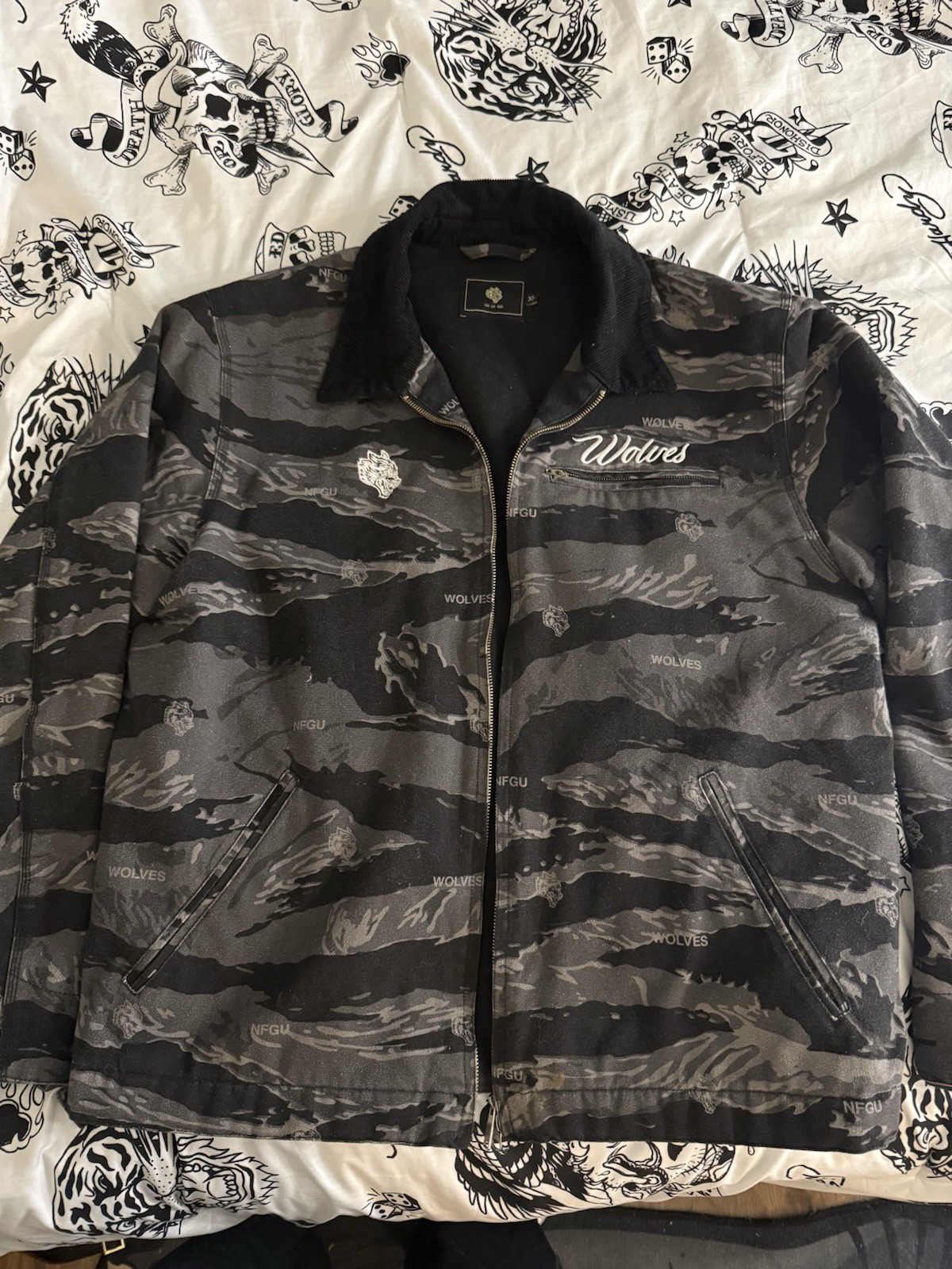 Darc Sport Men’s XL Black/Gray Camo Earl Jacket size xl