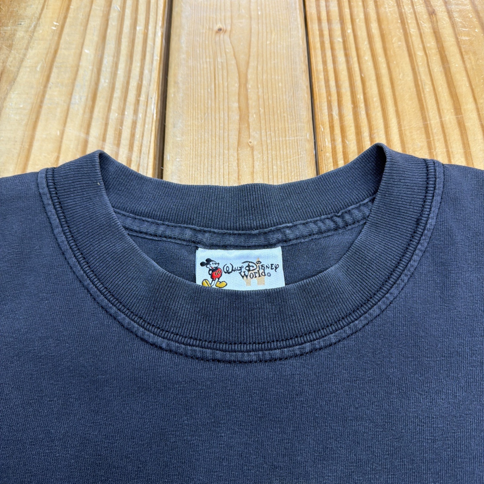 Vintage Walt Disney World Haunted Mansion Hitchhiking Ghosts T- Shirt Mens Large