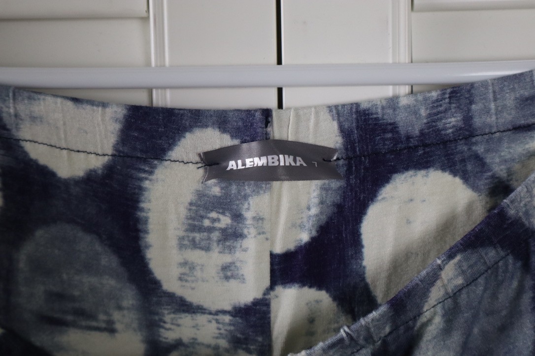 ALEMBIKA $151 Pull On Pleated Cropped Wide Leg Casual Pants Size 7 US 20