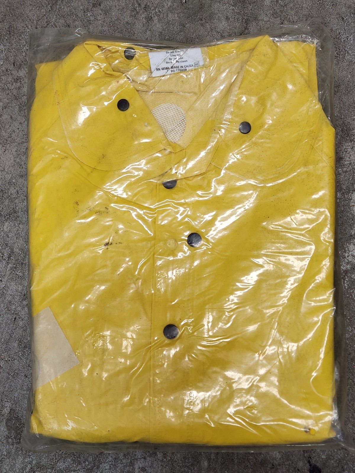 MCR Safety FR200C Classic, .35mm PVC/Polyester Coat with Snap Front & Detachable