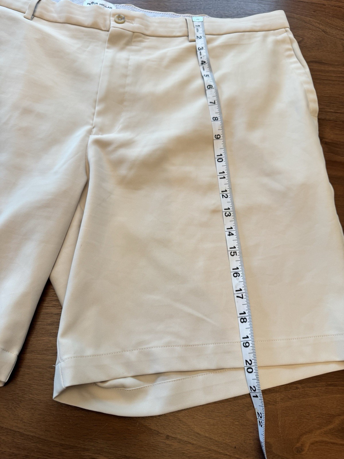 Peter Millar Men’s Beige Cotton Chino Shorts Flat Front Solid Zip Button Logo