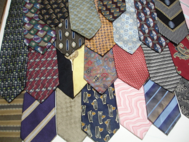 Men’s DESIGNER Silk Neck Ties Neckties Lot of 7 Woven Executive Stripes Paisley