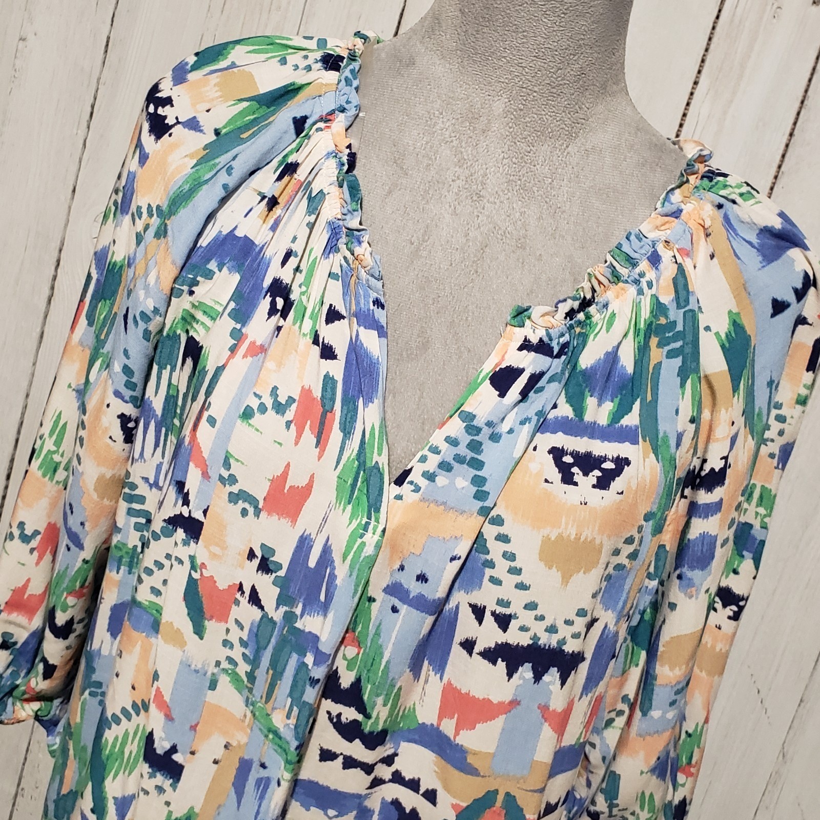 Beach Lunch Lounge Abstract Boho Peasant Top Split Neck Ruffle Festival Indie S