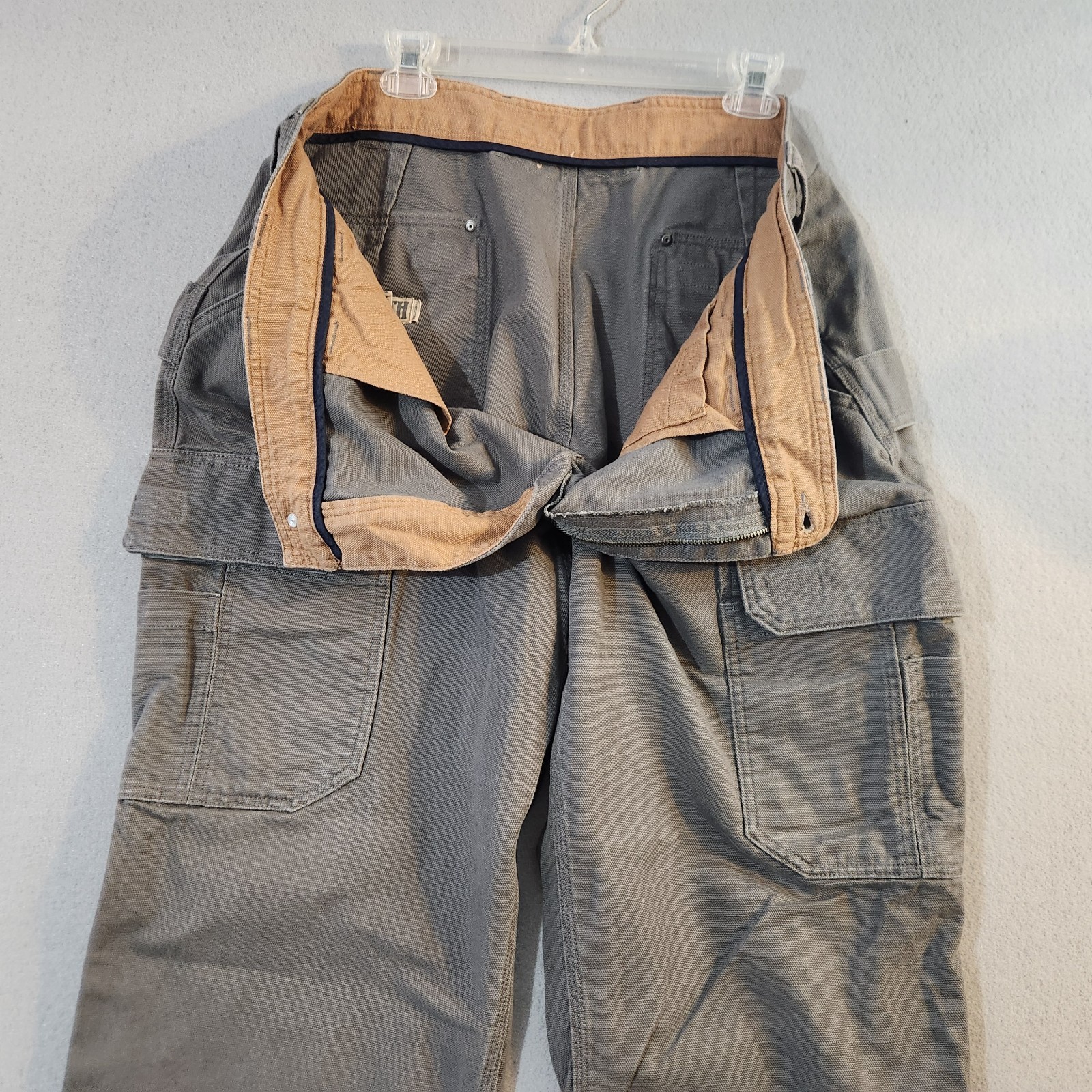 Duluth Trading Fire Hose Ultimate Cargo Pants Mens 42X30 Gray Heavyweight Gusset