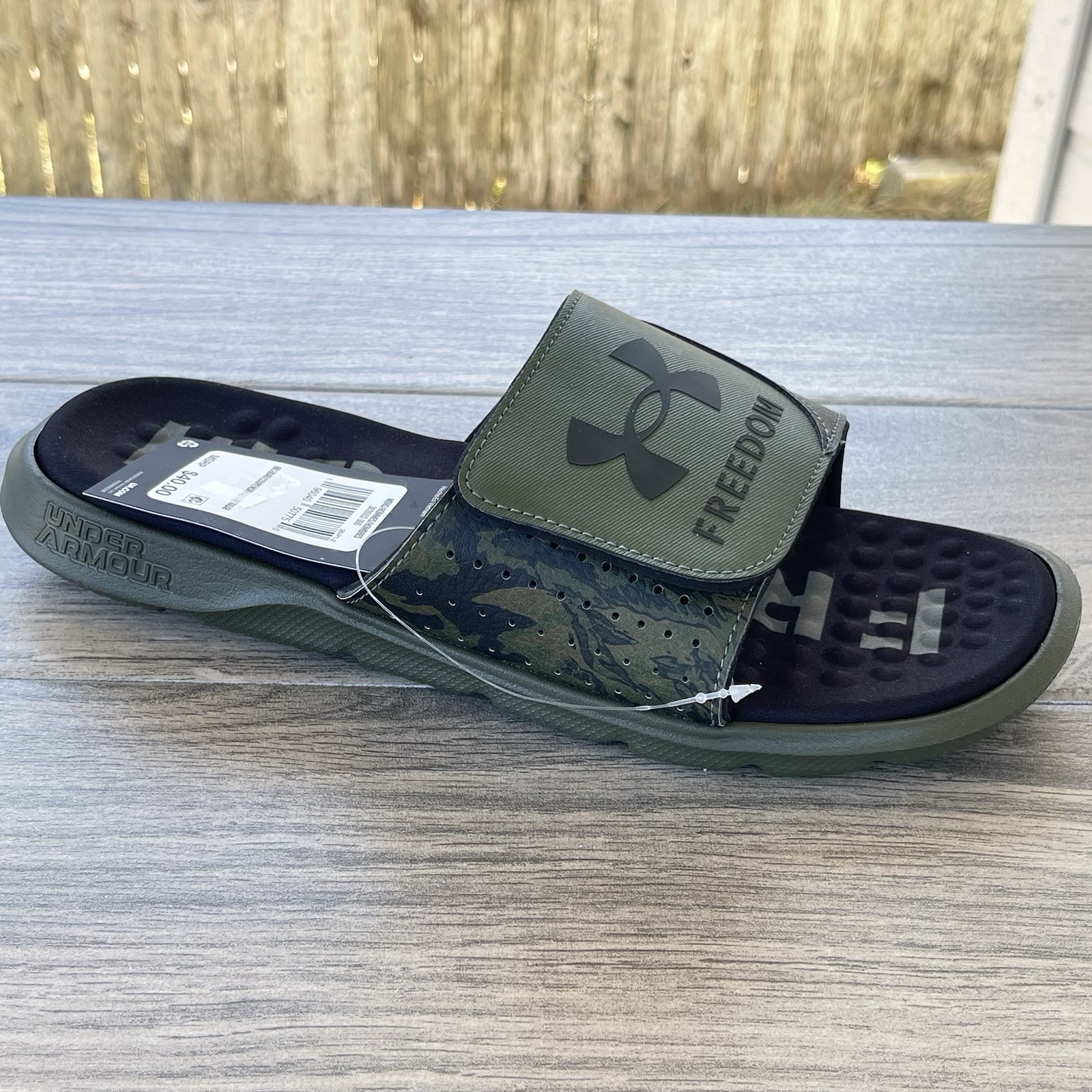 Under Armour UA Ignite Pro Slides Men 8.0 Green Camo Freedom Sandal 3026152 NEW