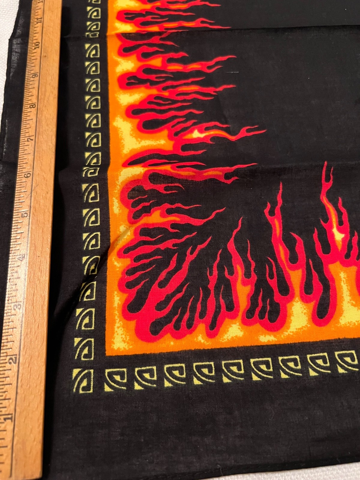Cotton Bandana Flame Burst Fire Black Red Orange Yellow 21″ x 22″ NOS Never Used