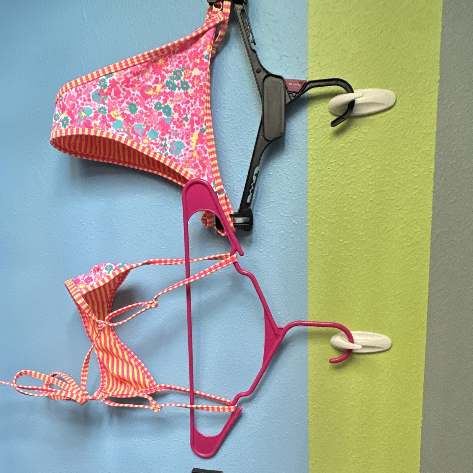 Women’s S 2-Piece Triangle Halter Bikini Set A Cup Pink Orange Floral Tie