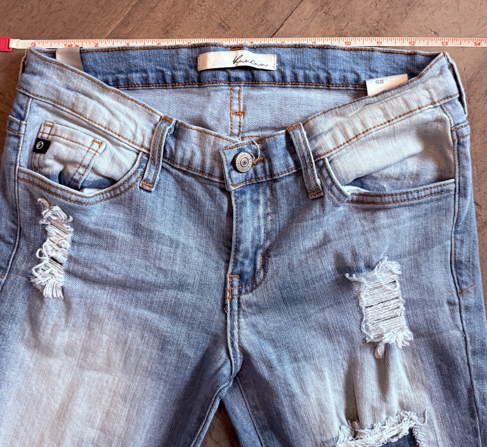 Womens kancan distressed skinny jeans size 25