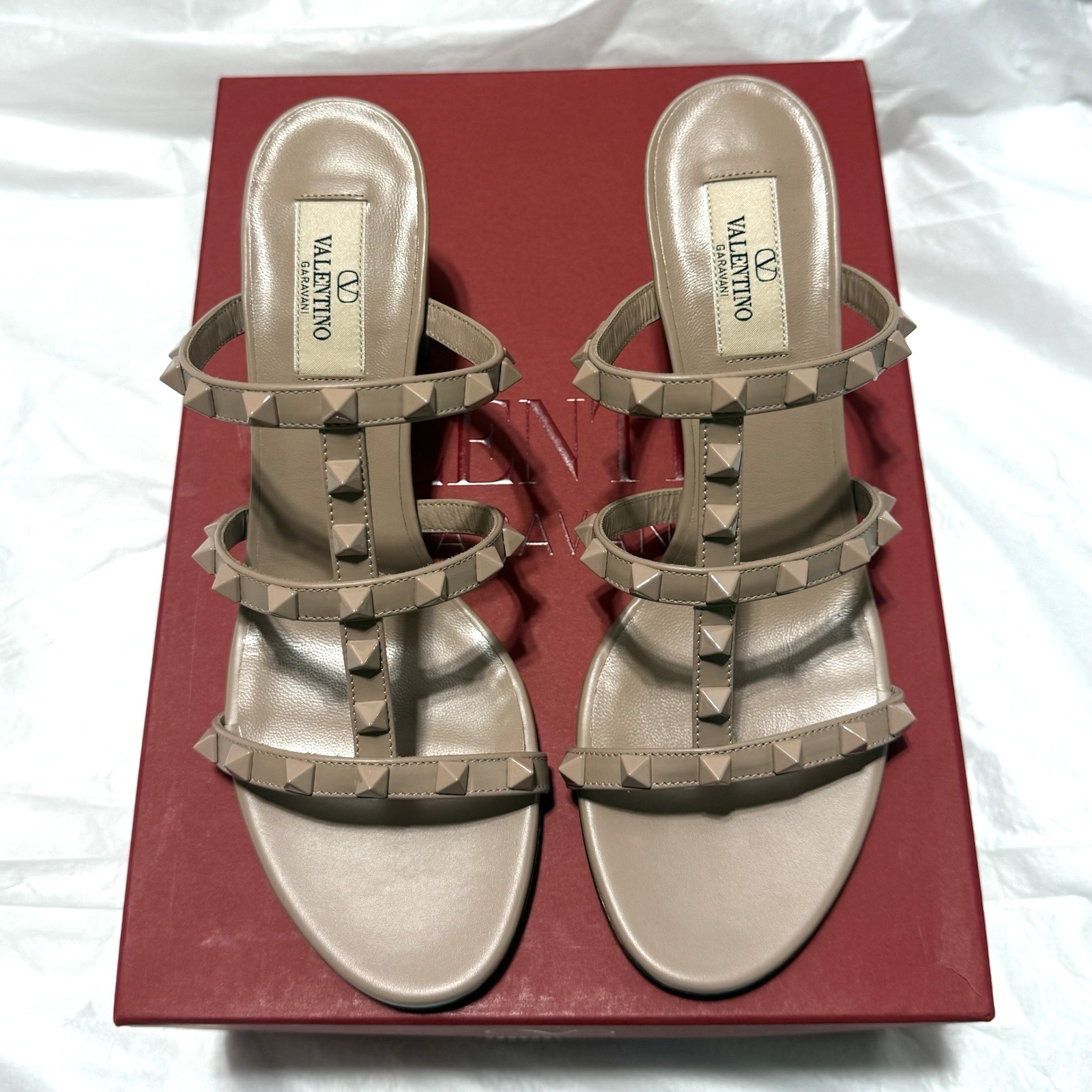 Valentino Garavani Rockstud Slide Sandals Block Heel Leather Nude US 8.5 EU 38.5