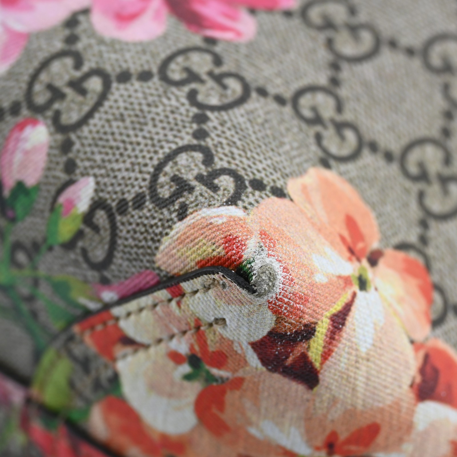 AUTH GUCCI Blooms Printed Tote Bag GG Reversible PVC Pink R3256RR808