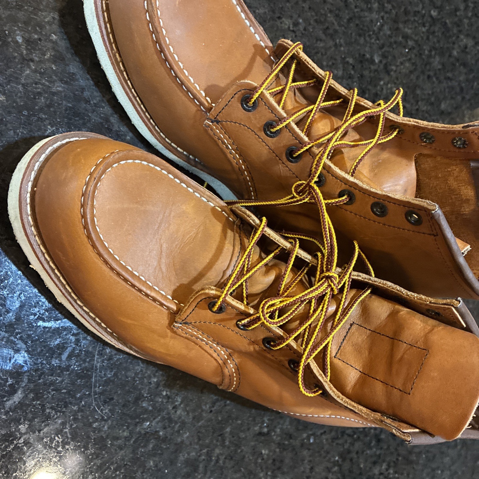 Red Wing 10875 Moc Toe Boots (USA) (Soft Toe) SIZE 10 E2