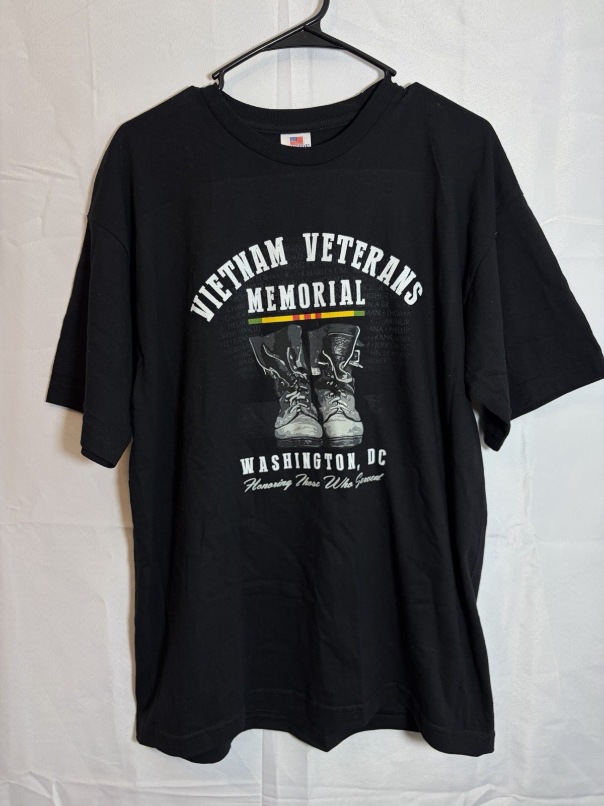 Bayside Black Men’s Washington DC Vietnam Veterans Memorial Society Tshirt L