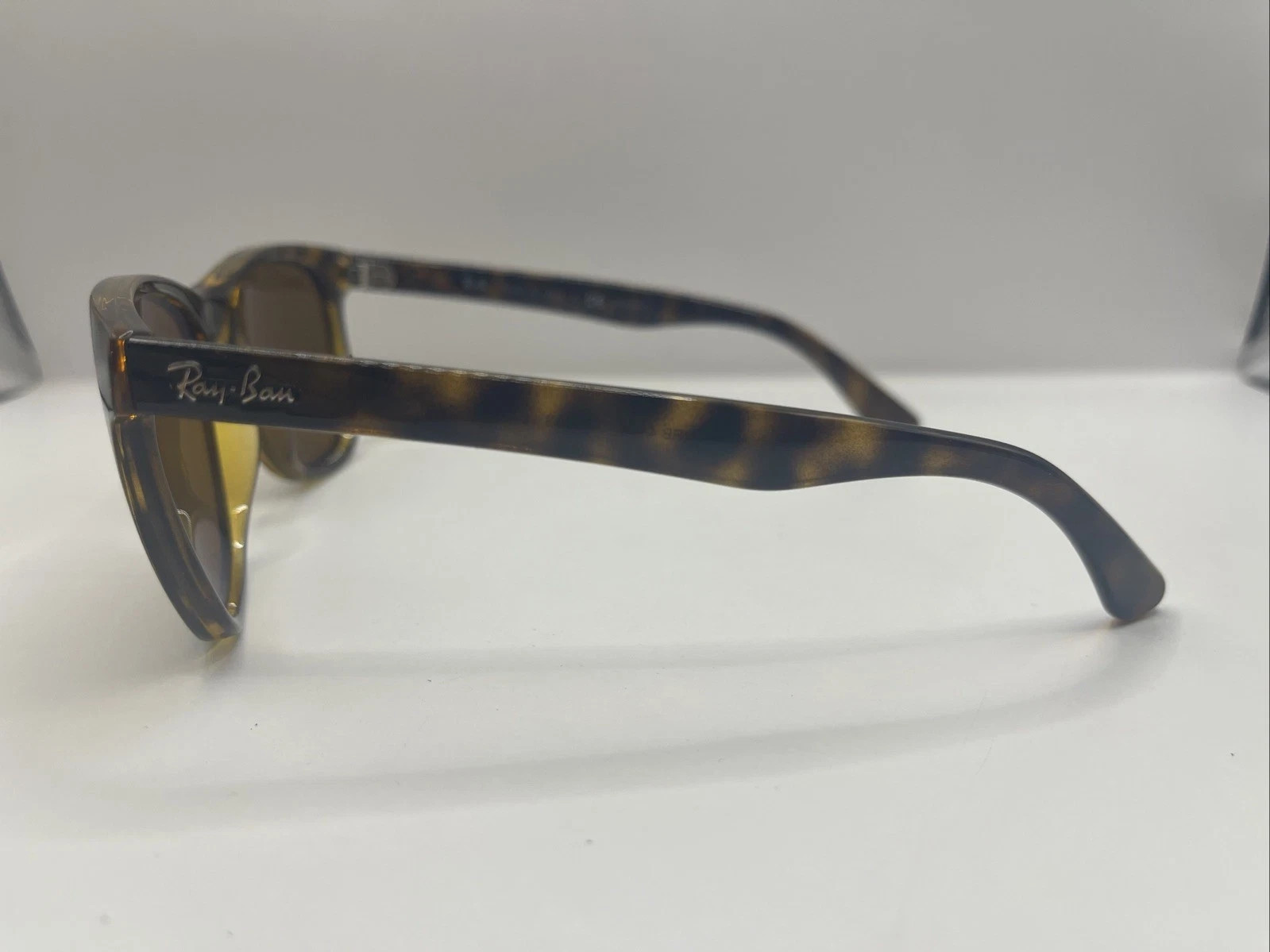 *Scuffs* Ray Ban RB4184 710/83 Polished Light Havana Pol. Sunglasses 54-17-145