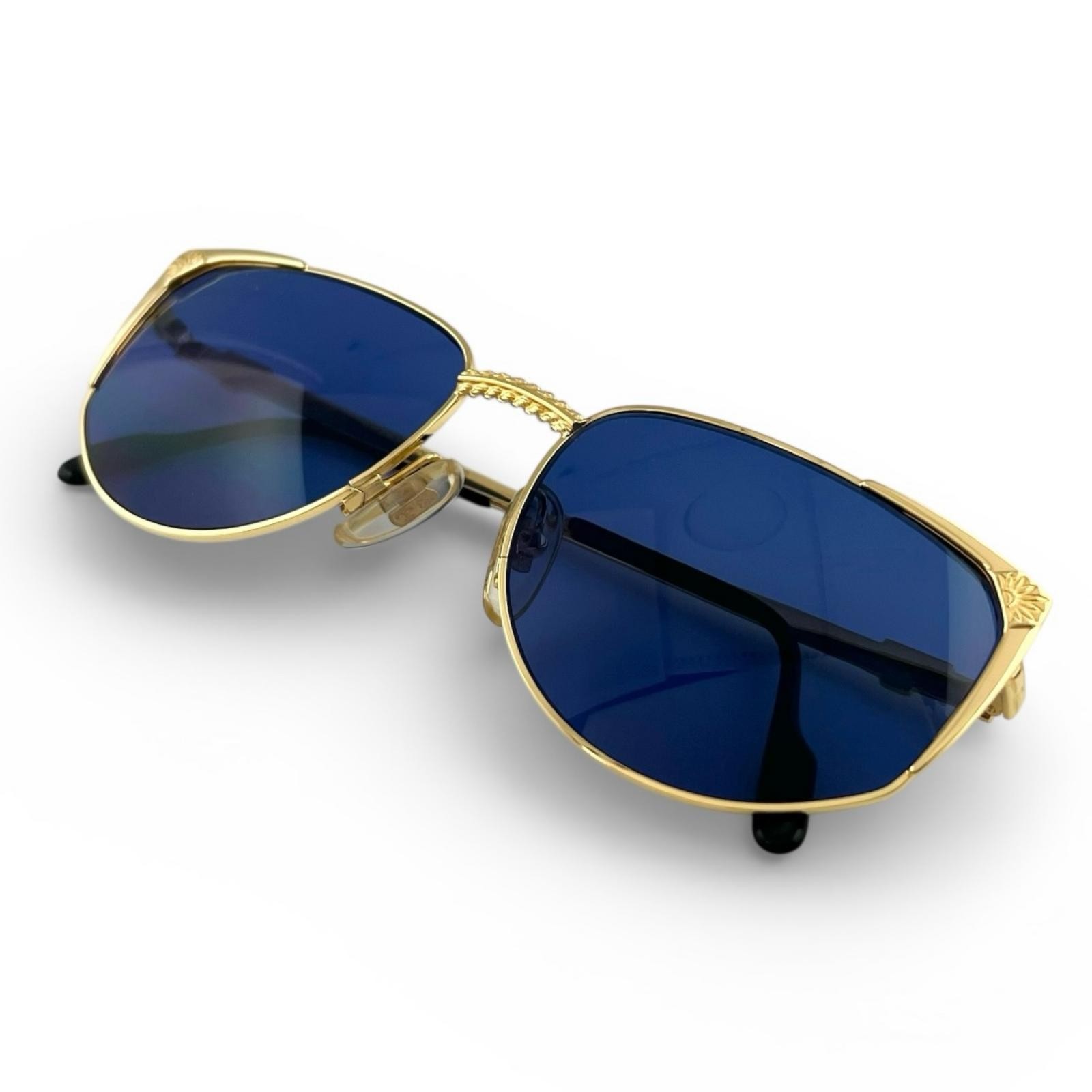 Tiffany & Co. Tiffany Lunettes Sunglasses – DUTY FREE