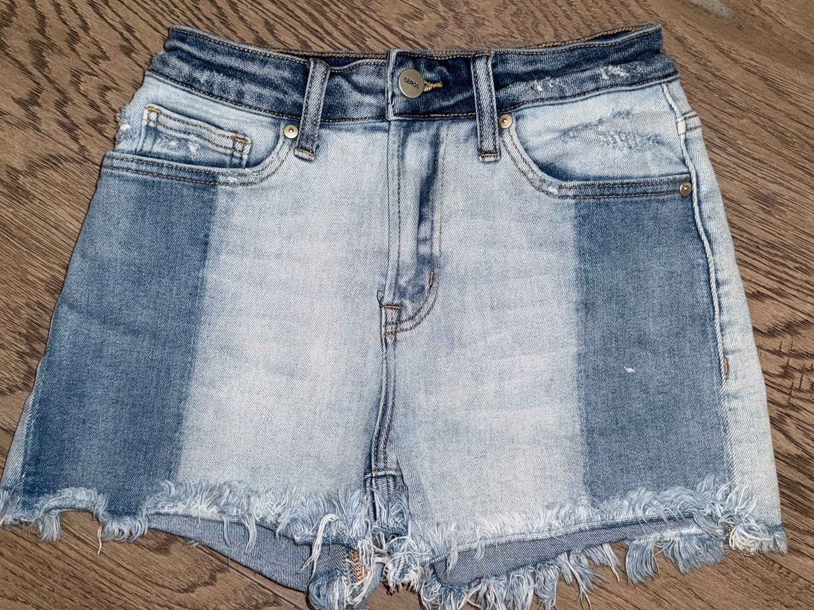 Ceros Two-Tone High Rise Raw Hem Denim Shorts