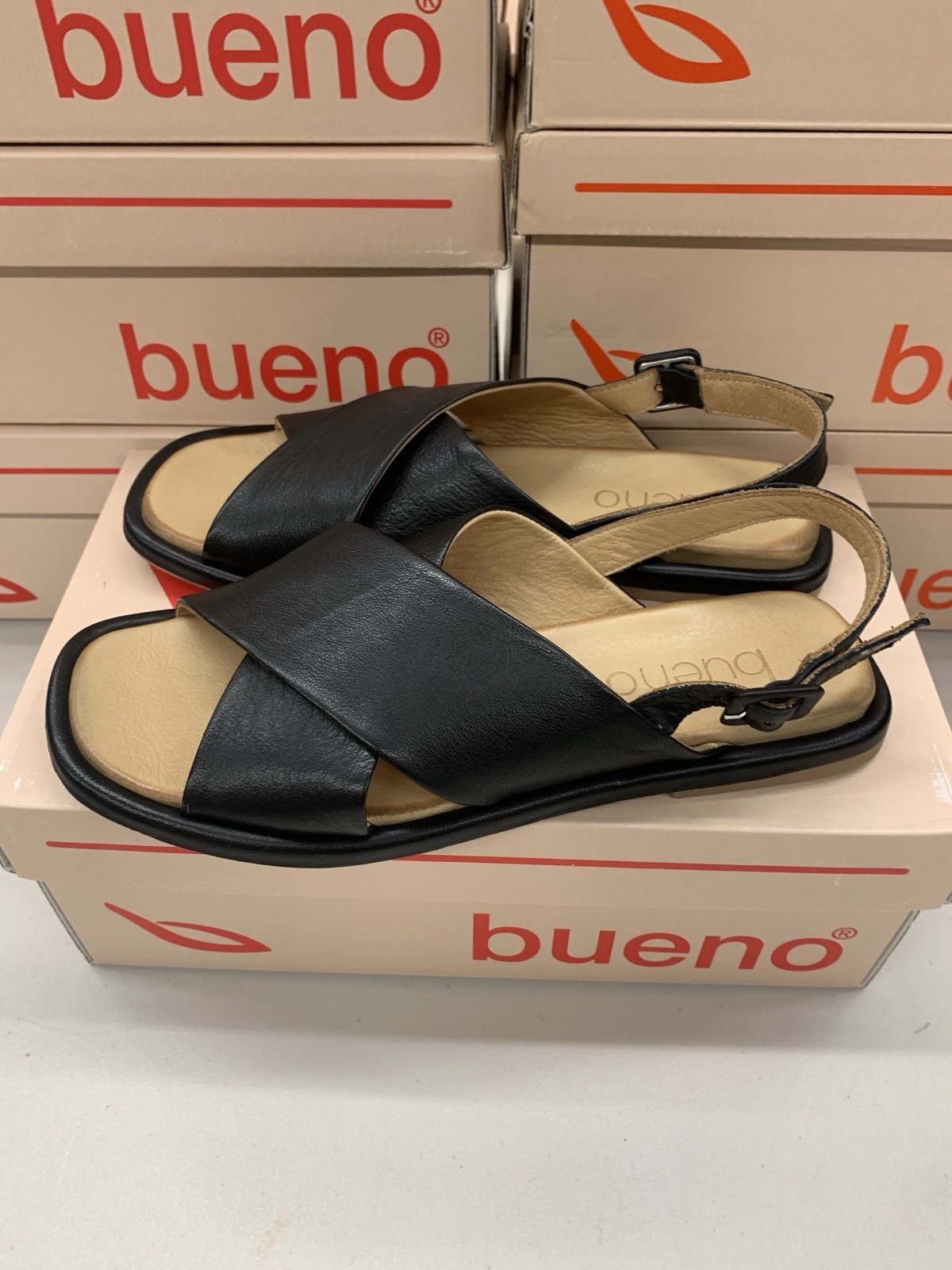 Bueno Footwear Elwood Sandal Black Women’s Size 38 39 40 41 B2543