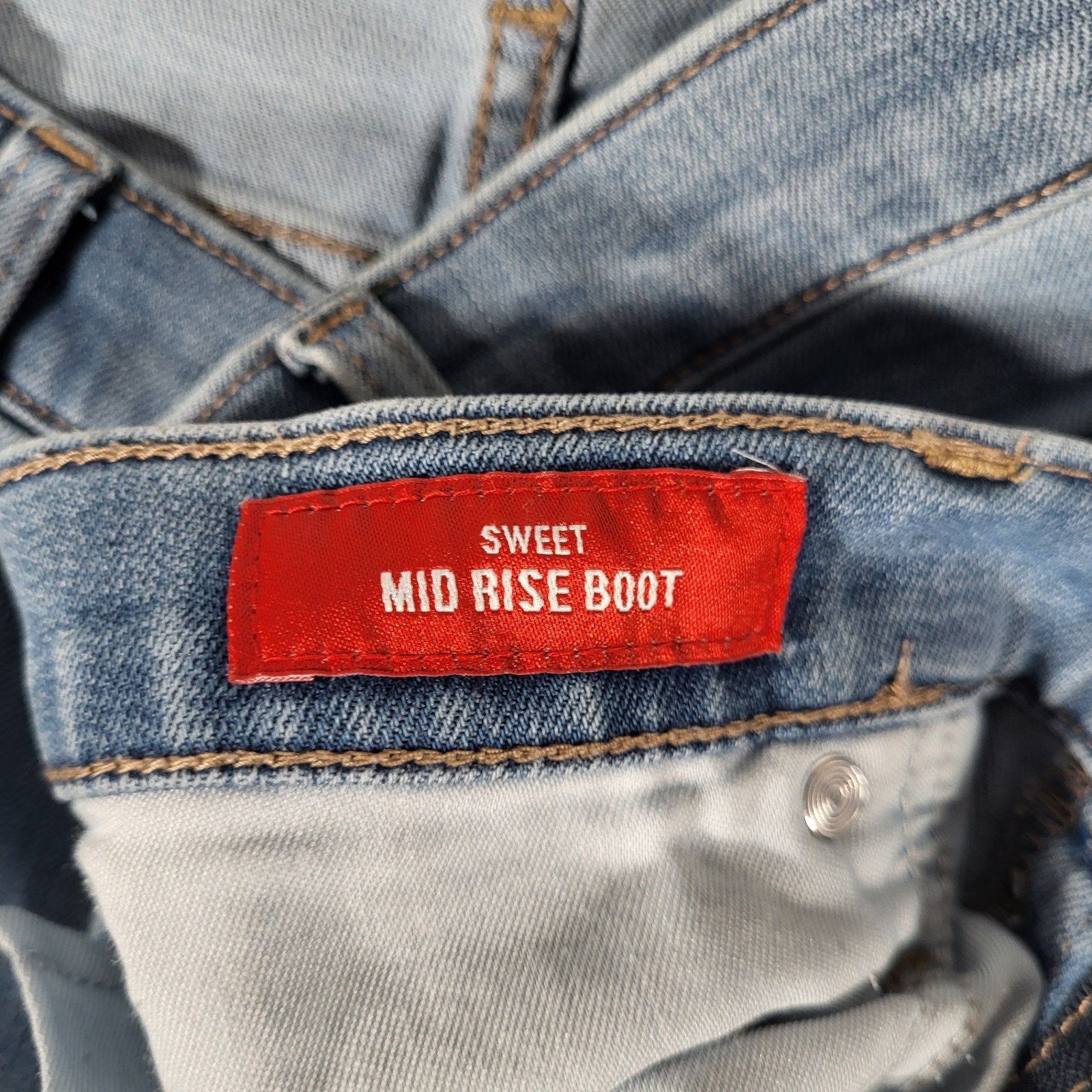 Lucky Brand Sweet Mid Rise Boot Jeans Womens 14/32 Blue Light Wash Stretch Denim