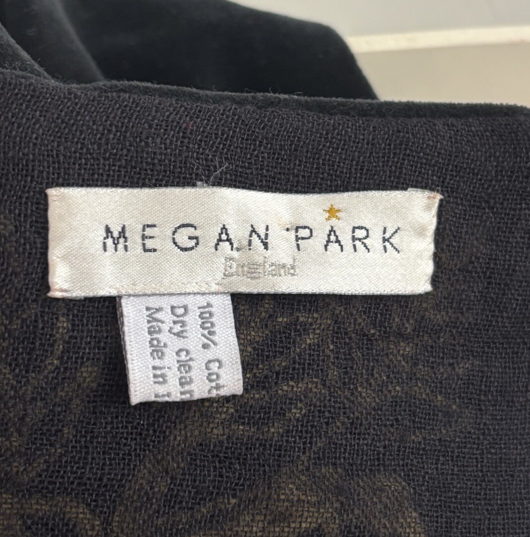 Megan Park England Black Velvet Crocheted Floral Scarf 60″x 6.25″ Made In India!
