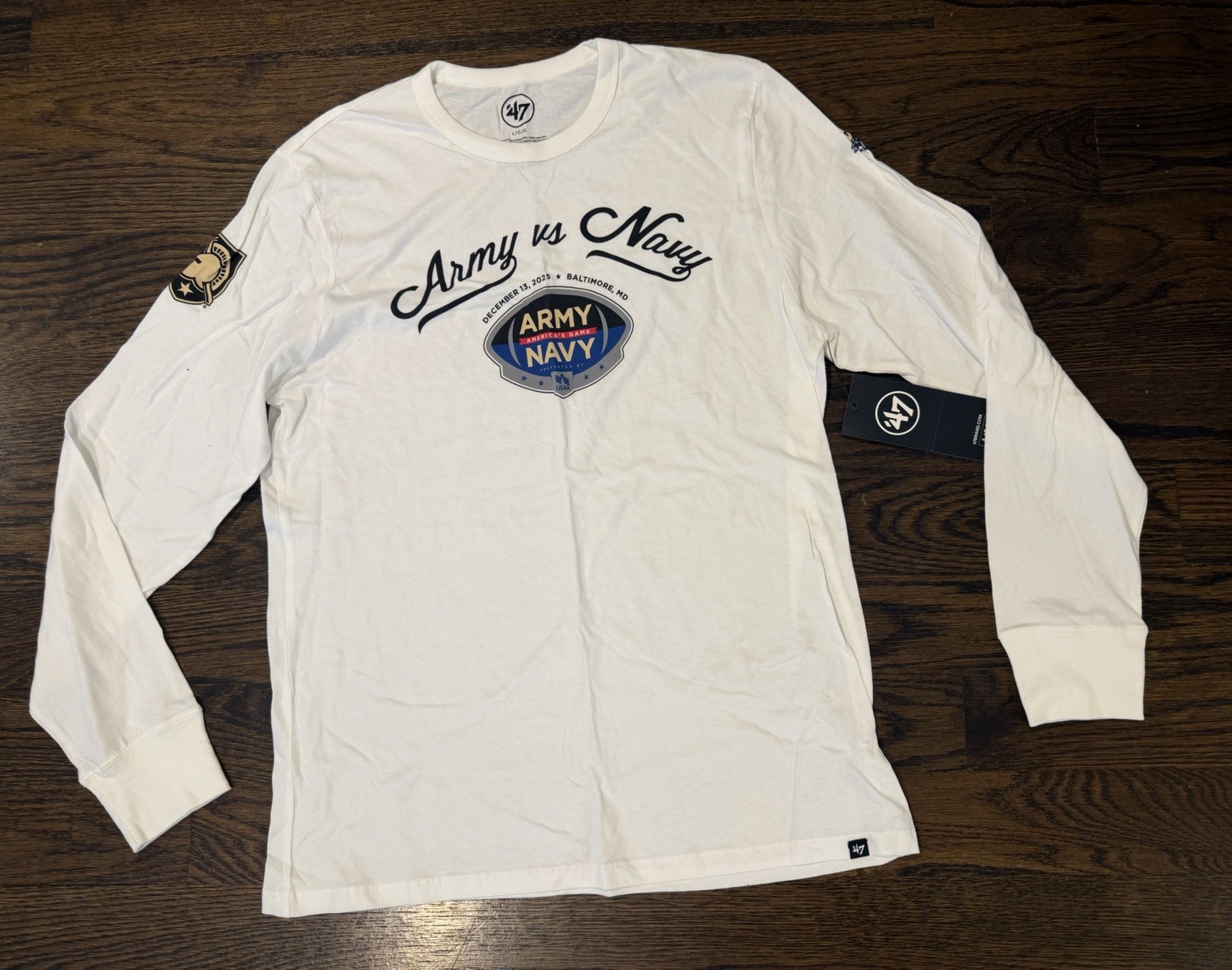 New Army vs Navy football long sleeve shirt Men Large NCAA 2025 Baltimore 47