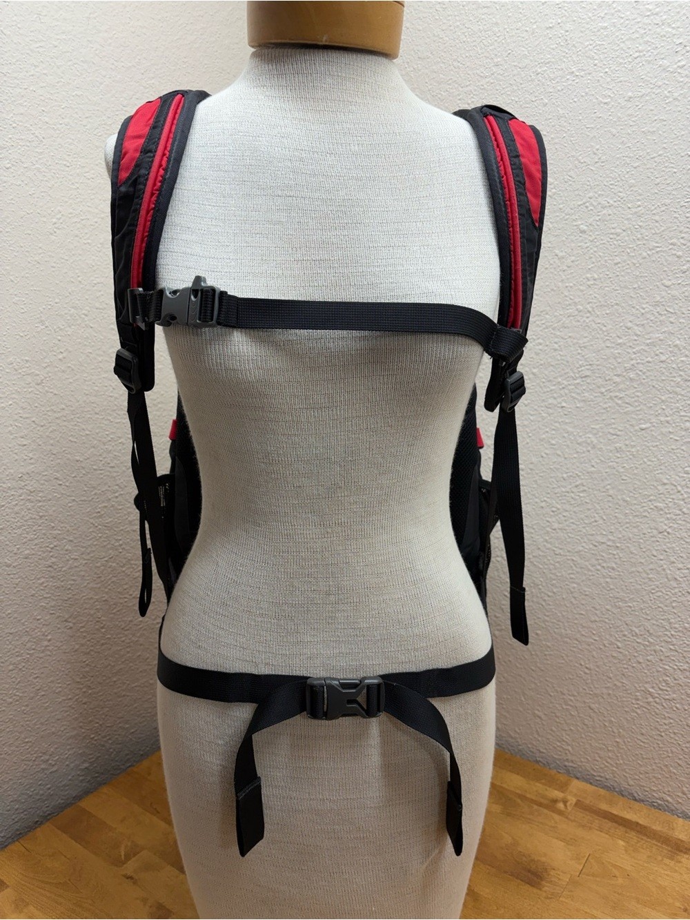 The North Face Recon Backpack Black White Red Laptop School Travel Hiking Bag