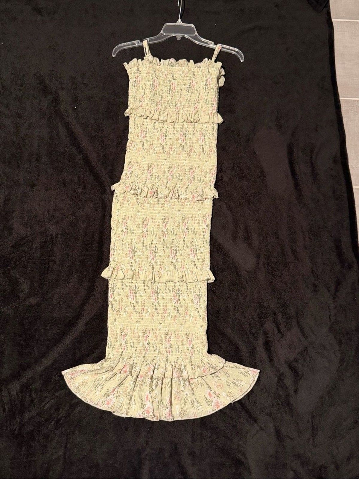 Smocked Floral Maxi Dress in Light Green