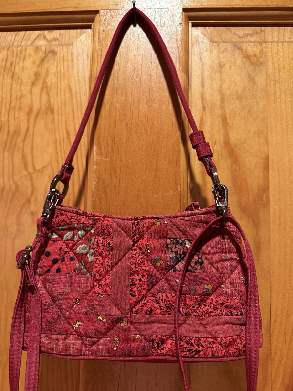 Donna Sharp Red Patchwork Quilted Crossbody Bag Zip Detachable Adjustable Strap