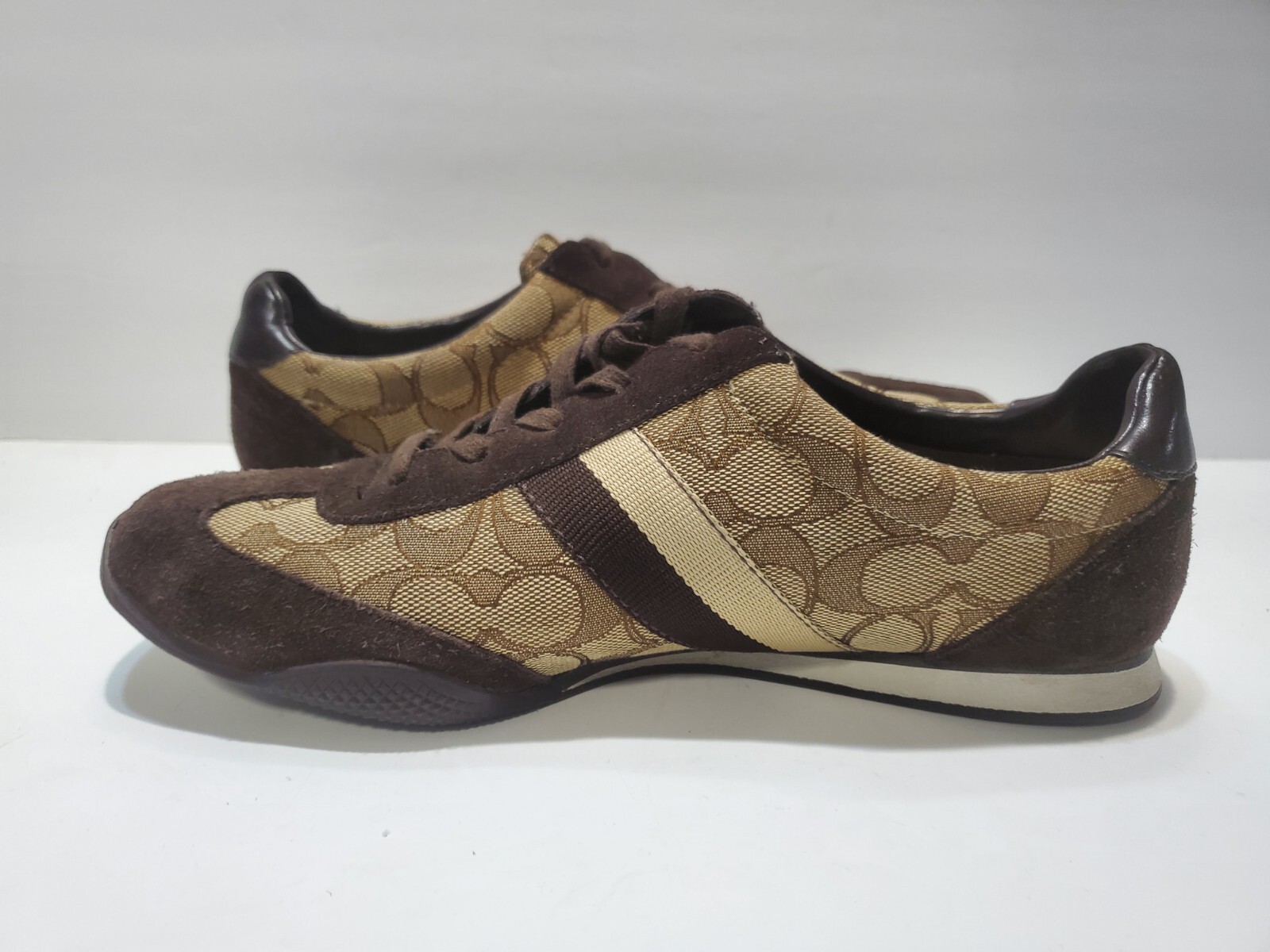 Coach Nelson Women’s CC Monogram Brown Sneakers – Size 8.5B