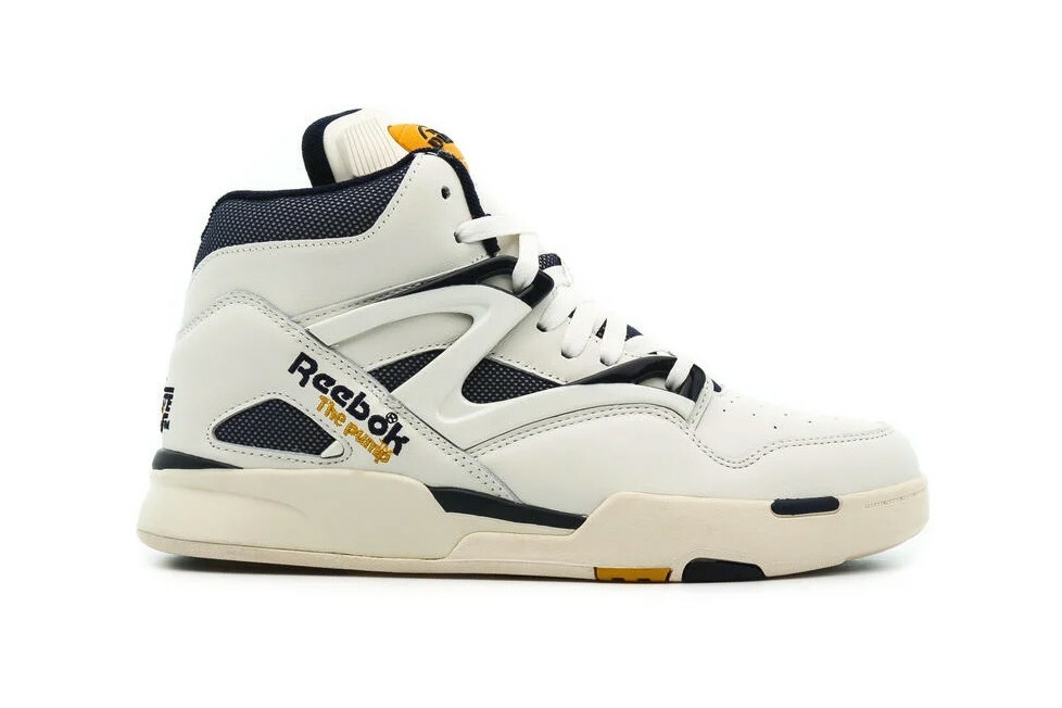 Reebok Pump Omni Zone II Chalk Size 8.5 GY5301 Chalky Navy Gold