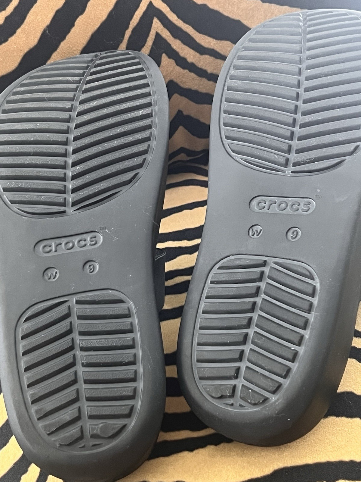 CROCS WOMENS GETAWAY PLATFORM TOE LOOP SANDAL SLIDE, size 9W, new w/o box