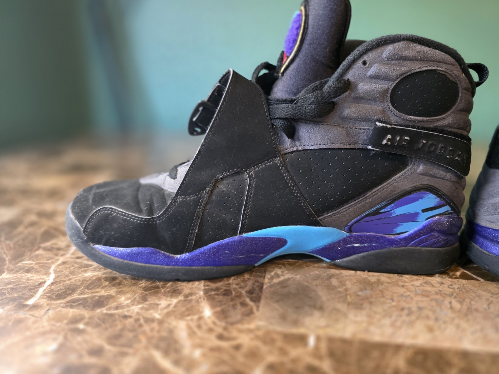 Size 12- Jordan 8 Retro Aqua 2015 Pre-owned