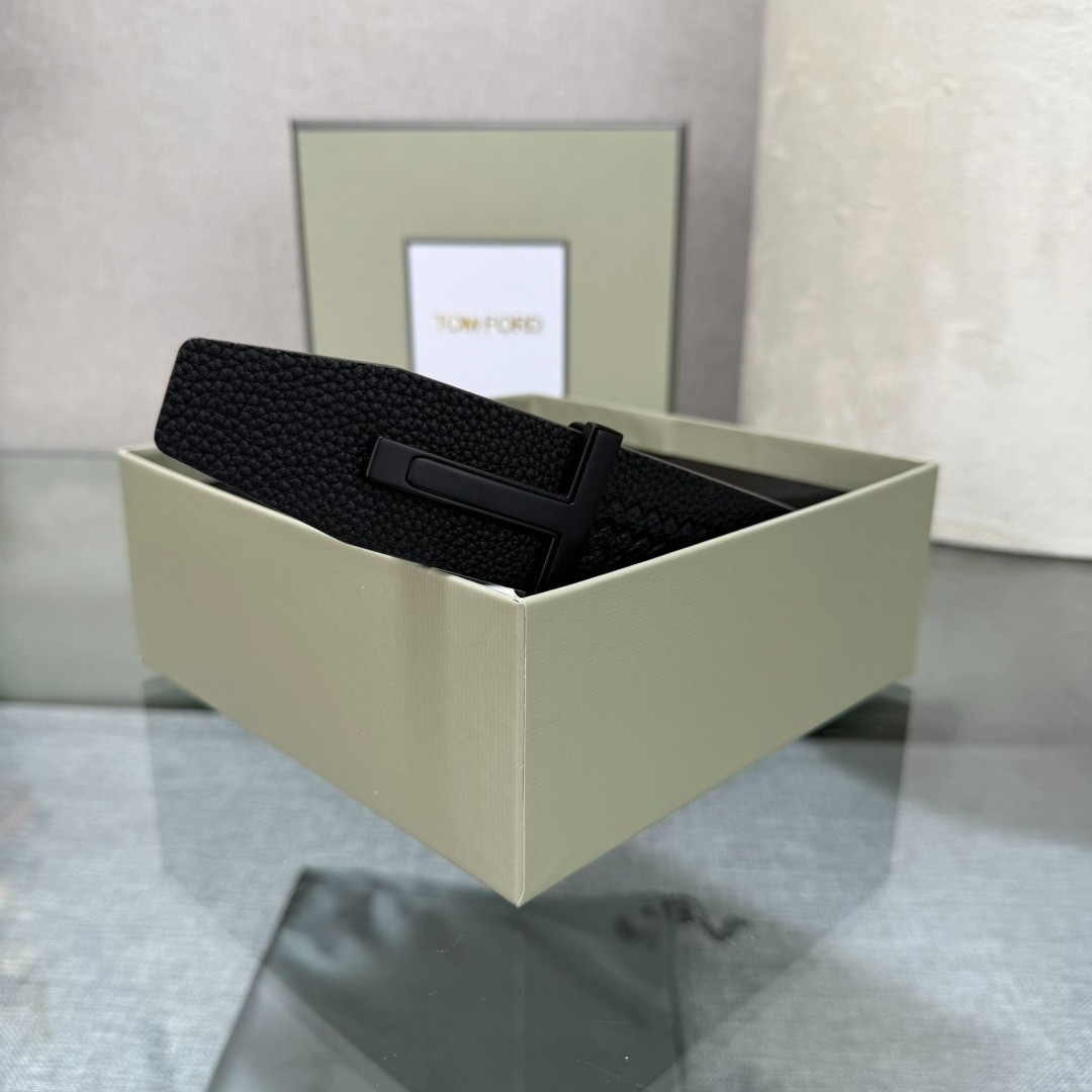 TOM FORD Reversible Black Calfskin Leather 38mm Belt Black Buckle