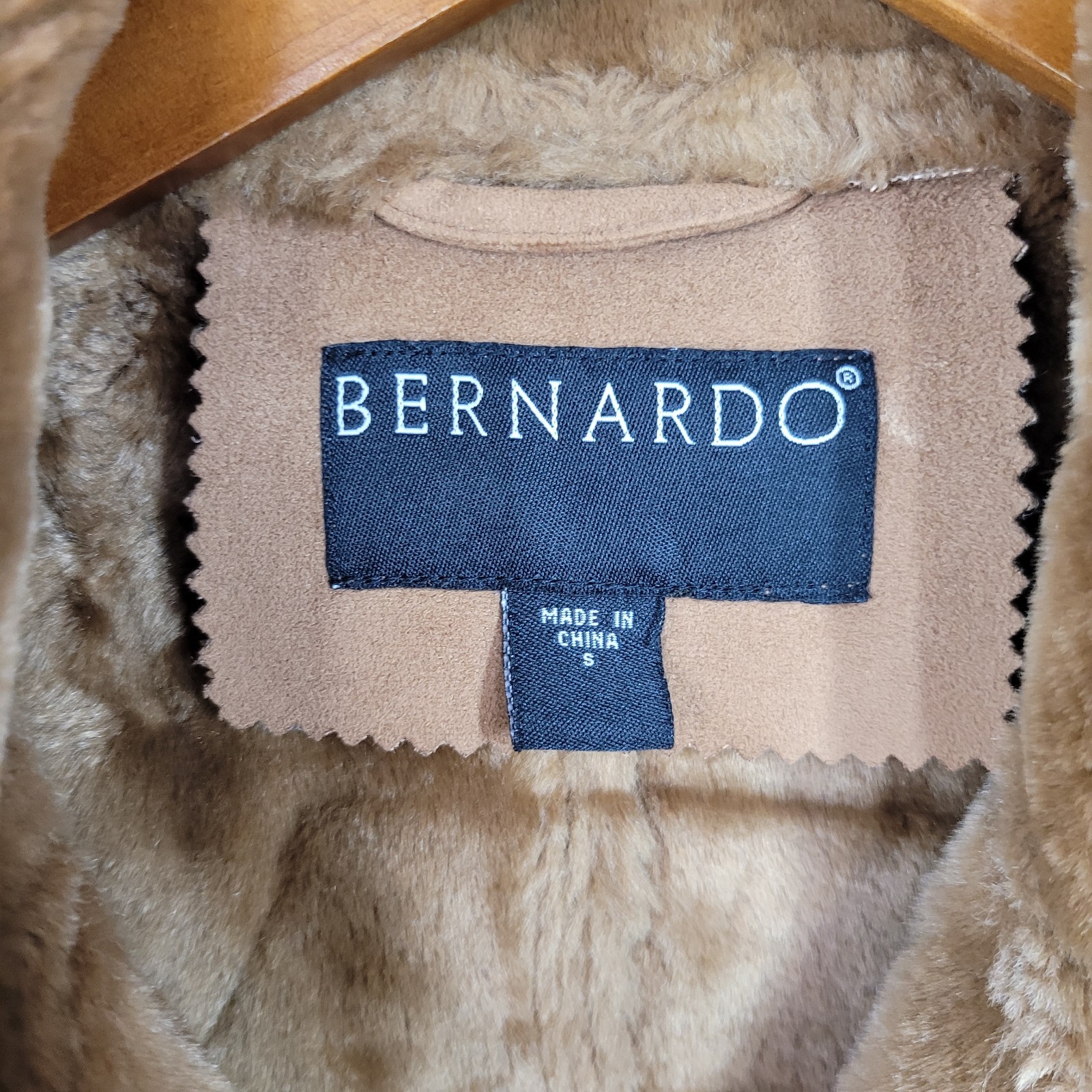 Bernardo Suede Leather Vest Small Faux Fur Trim Boho Aspen Festival Toggle Vtg