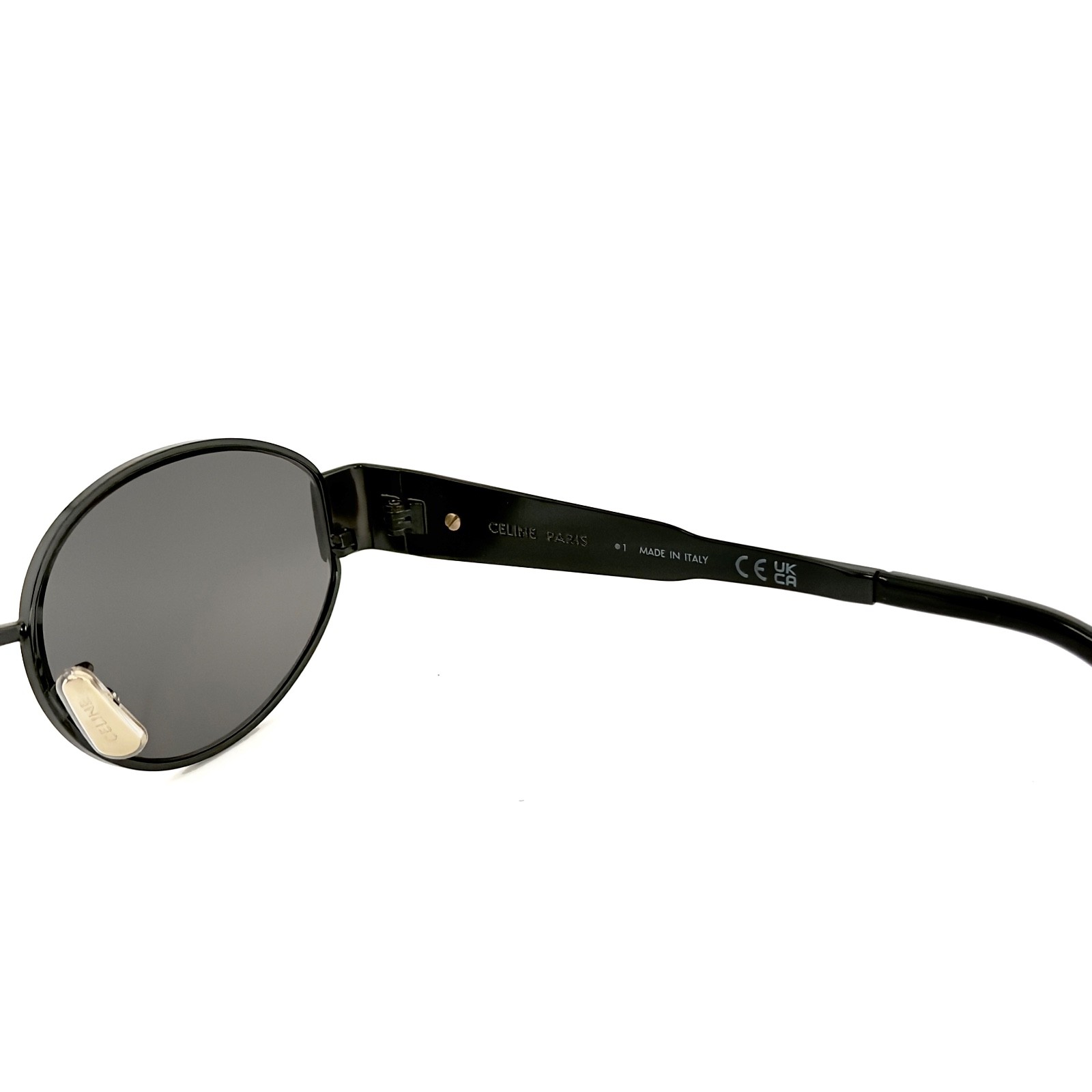 CELINE CL40235U 40235 METAL TRIOMPHE Black Gold Logo Oval Unisex Sunglasses 01A
