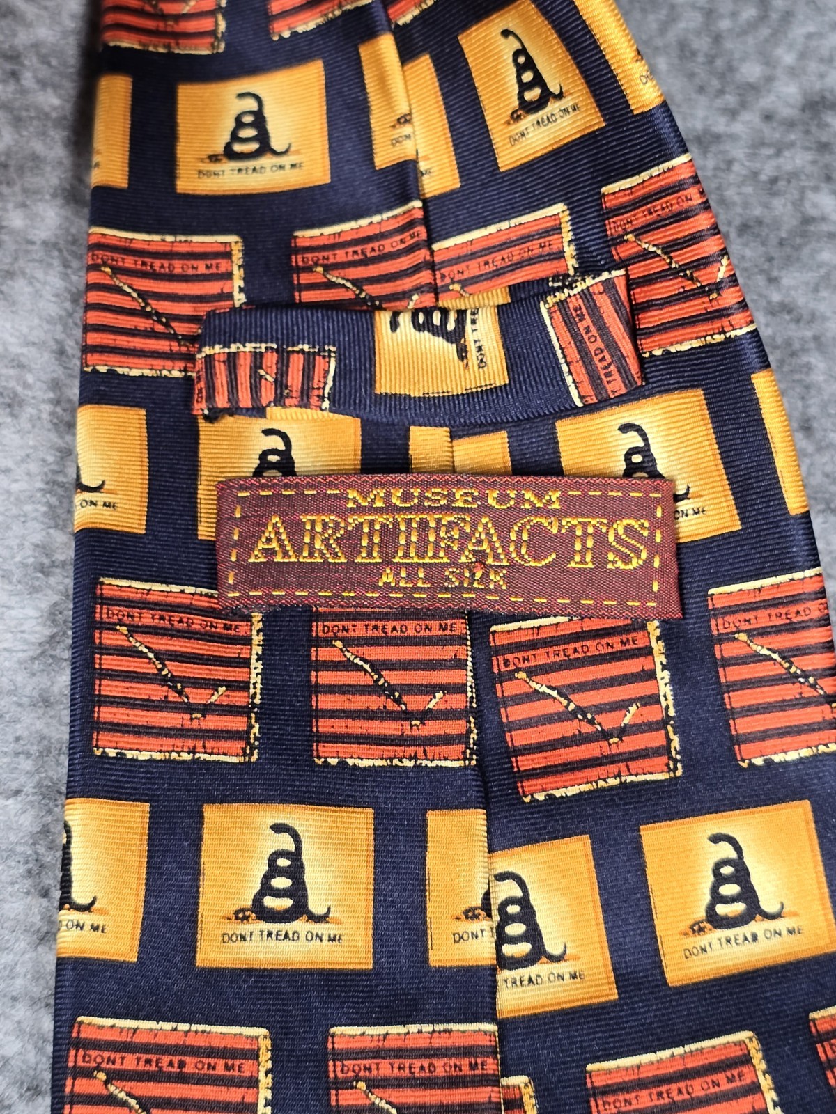 Museum Artifacts 100% Silk Tie Don’t Tread On Me Glasden Flag Rattlesnake 2A