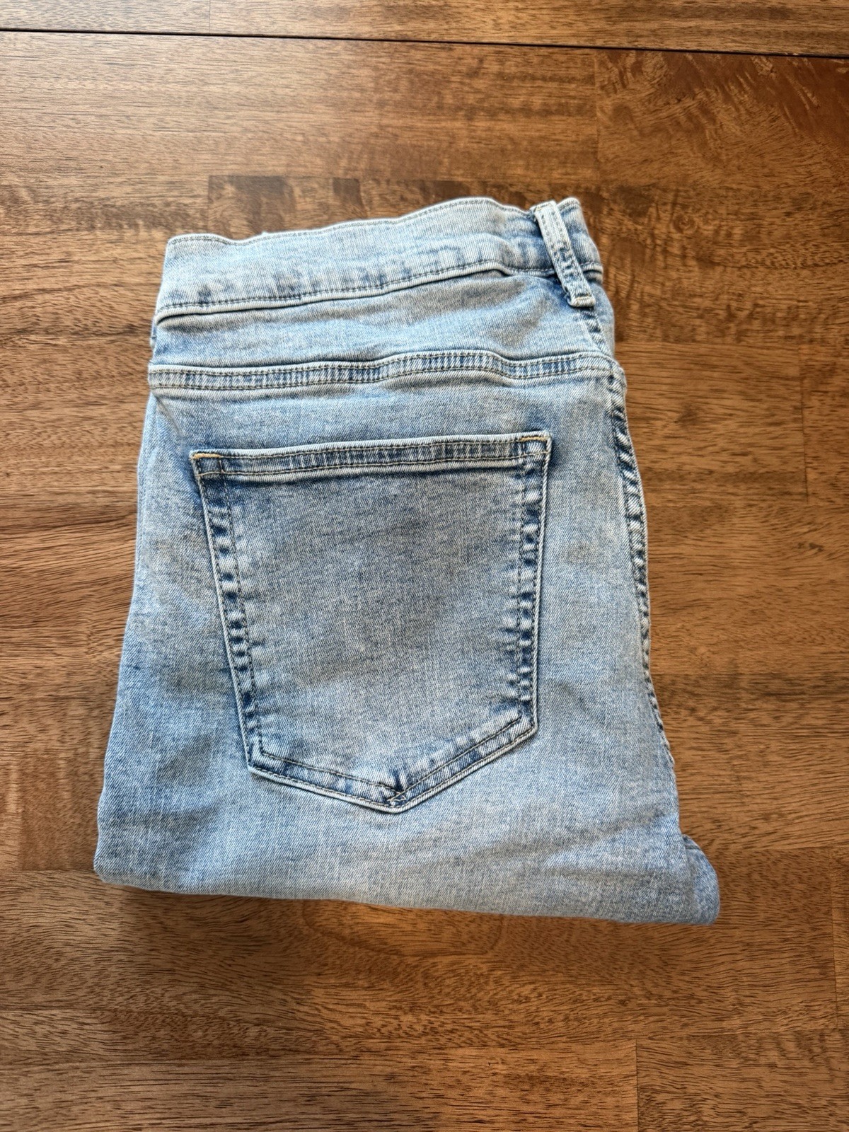 GAP Boys Denim Jeans Bootcut Light Wash Blue Solid Button Closure 12/31R