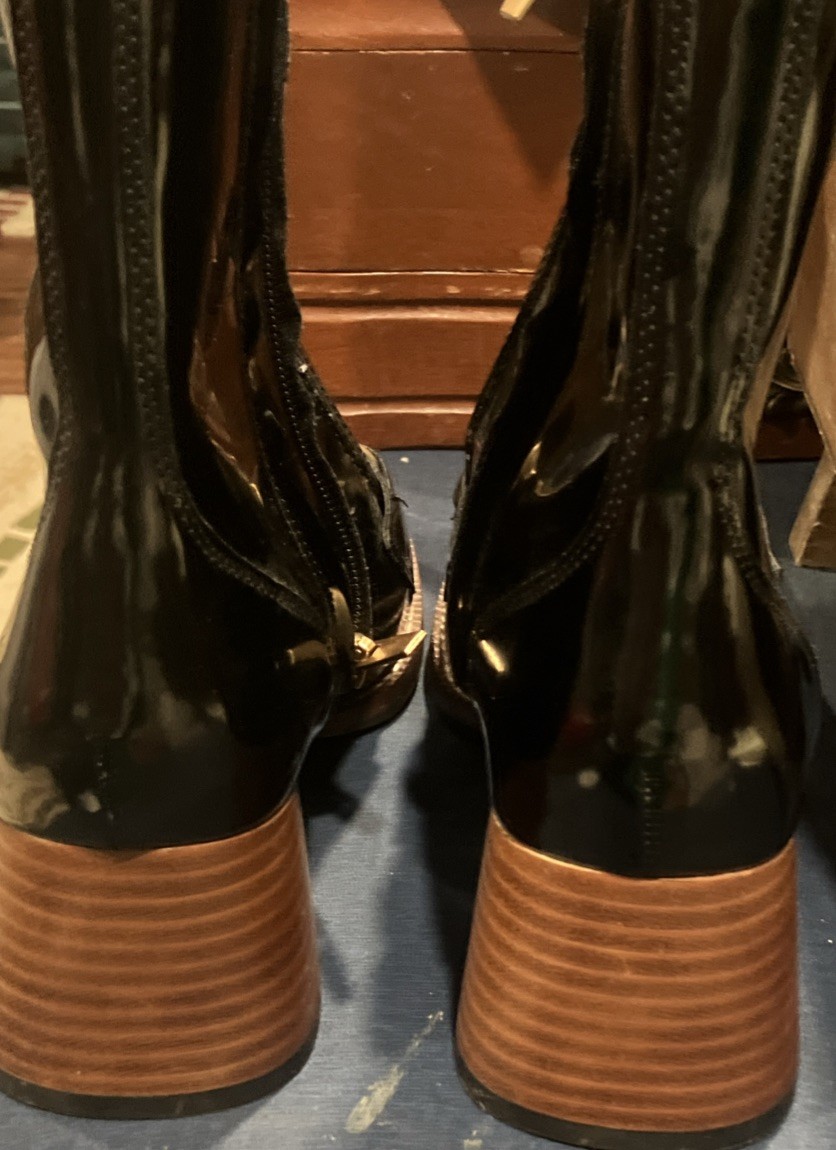 Gold Chain Black Ankle Boots Moto Women’s 8.5 Beautiful Boots Affordable Price