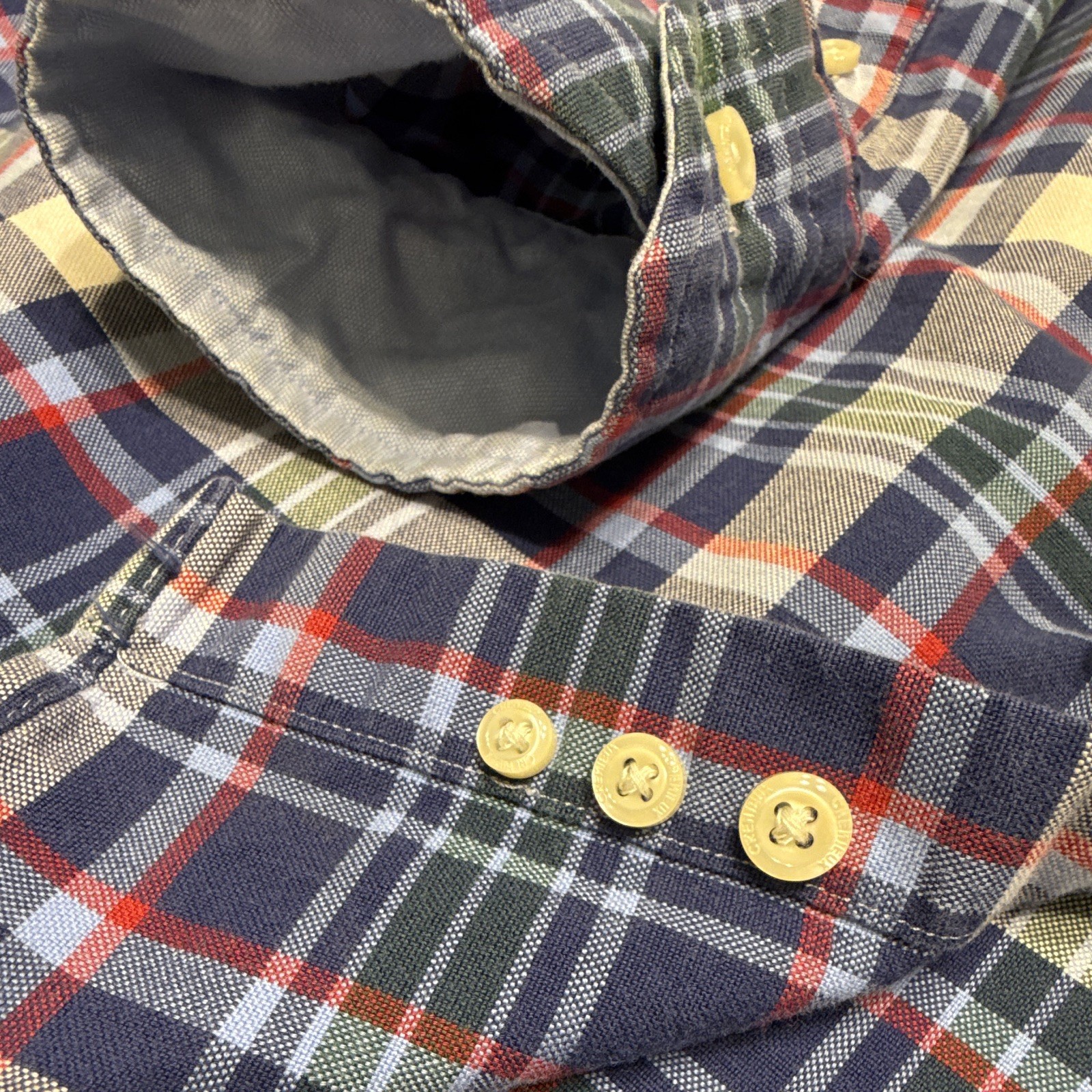 Cremieux Classics Men’s LT Plaid Long Sleeve 100% Cotton Button-Down Shirt