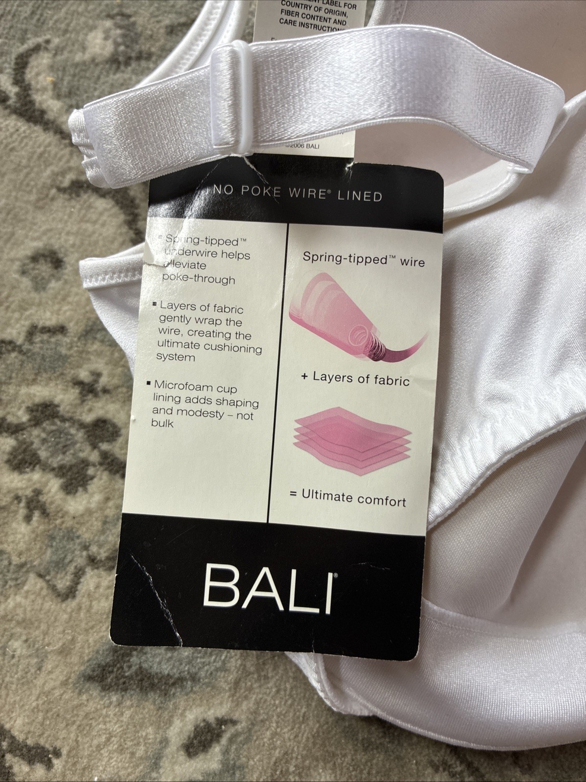 NWT Bali Bra 40D Underwire 3320 No Poke Lined Underwire Bra White