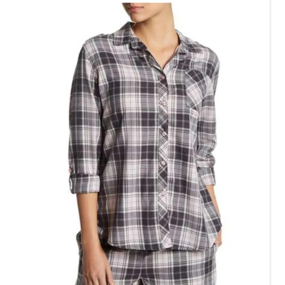 Nordstrom Plaid Gray Long Sleeve Top in Size XL women’s‎. Preloved