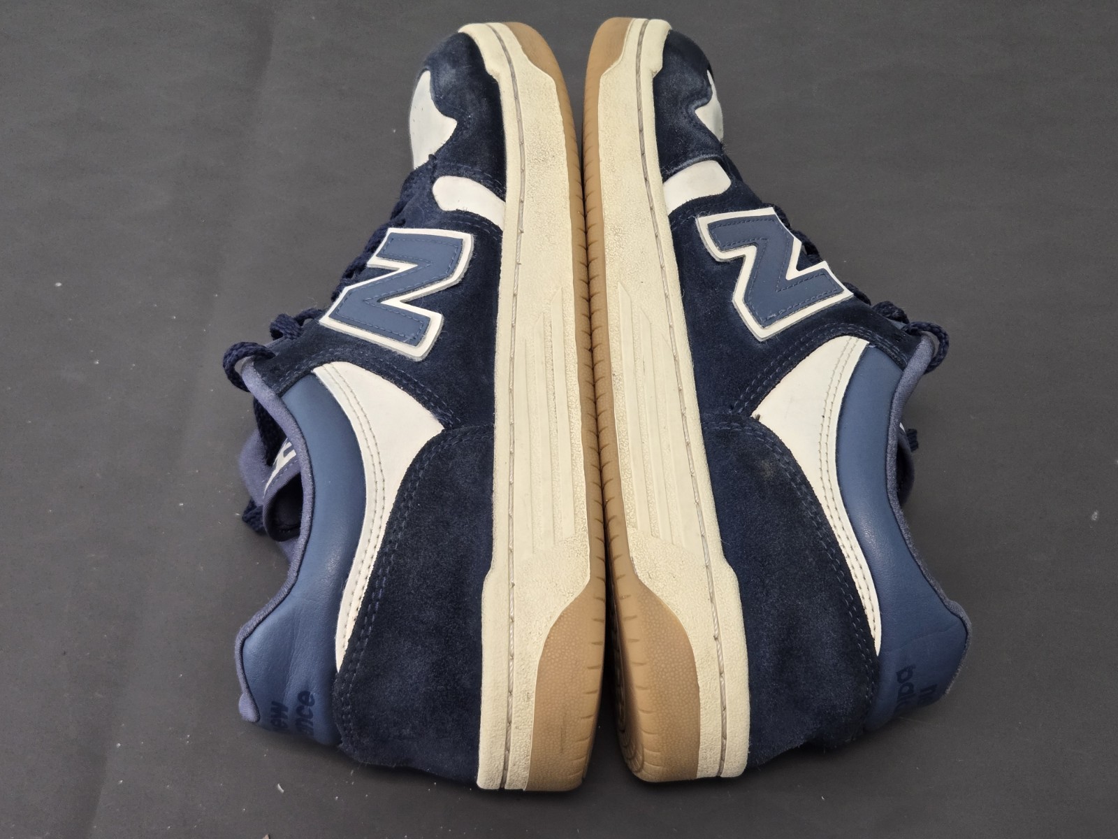 New Balance BB480 Mens Athletic Casual Shoes White/Navy Blue BB480 Size 10