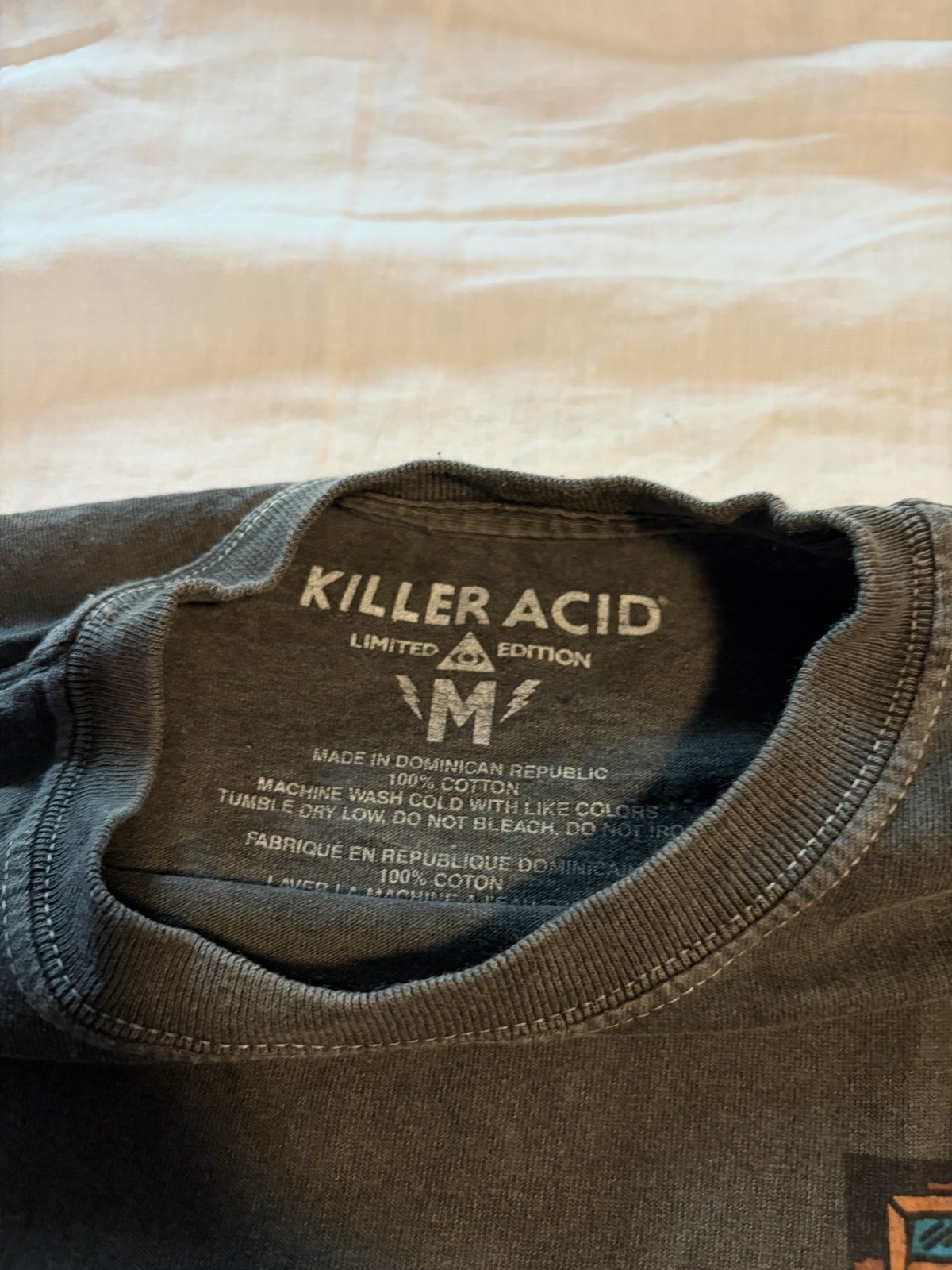 Killer Acid Graphic Limited Edition T-Shirt “I Escape At Night” Mens Size M