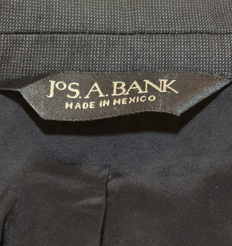 Jos. A. Bank Traveler’s Collection 44 L Wool Charcoal Black Sport Coat Sharp!