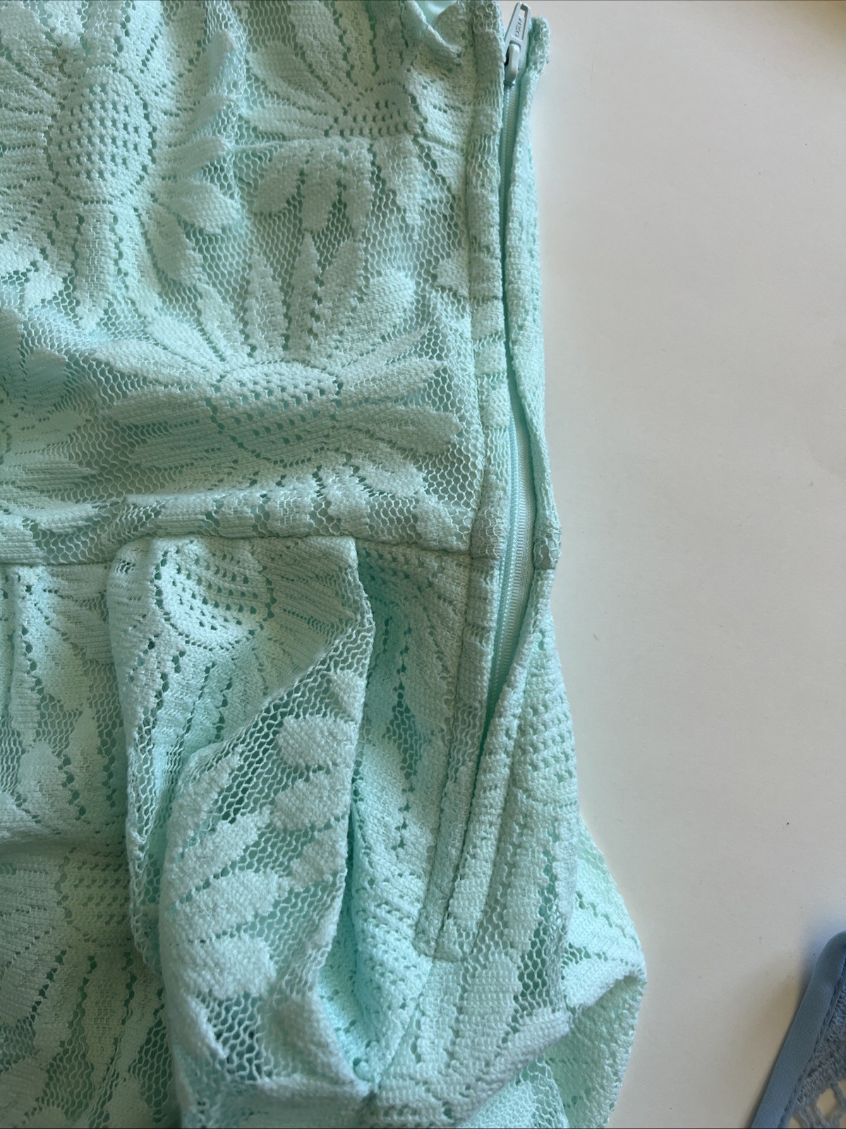 Xhilaration Juniors’ Dress With Pockets Size Small