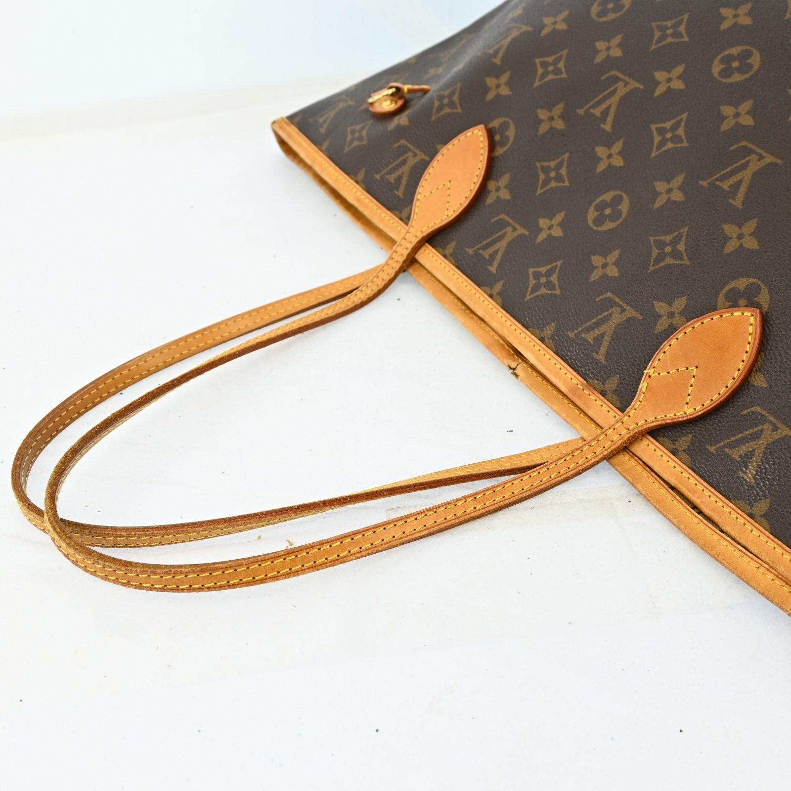 Louis Vuitton Monogram Neverfull MM Leather Fabric Brown Tote bag B2202SA803