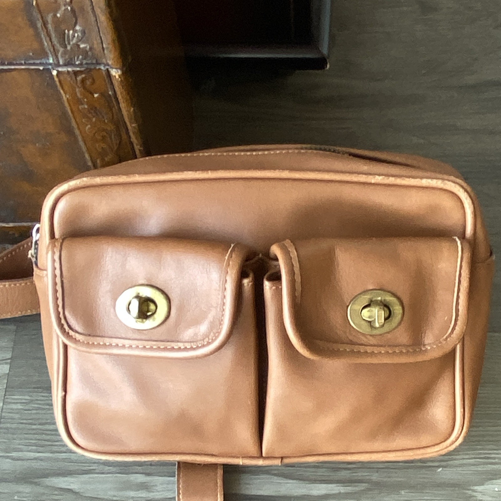 Coach Brown Crossbody Bag Zip Top Turn Lock Pockets Gold Hardware Bag Charm